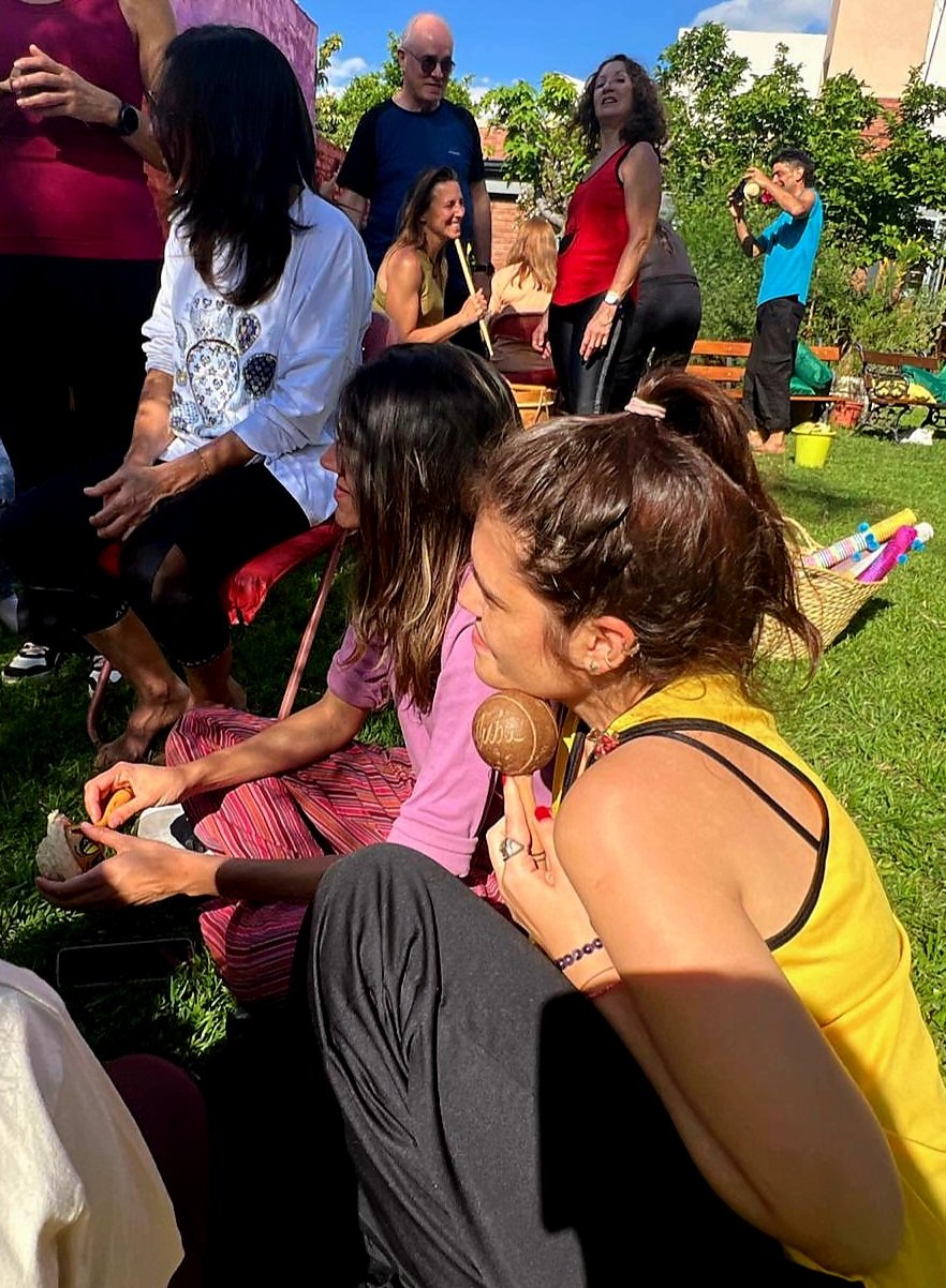 Experiencia grupal de Biodanza en un entorno natural